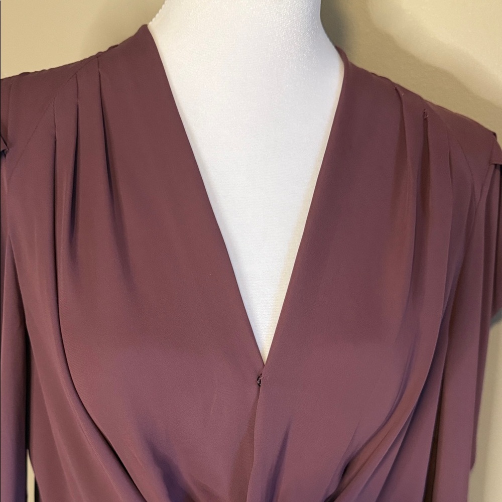 Current Air XS Elegant‎ Plum Twist-Front Blouse NWT - Picture 4 of 8